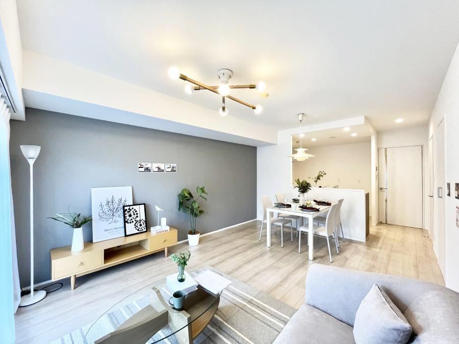 3LDK apartment in Ichikawa, Chiba - Photo 1