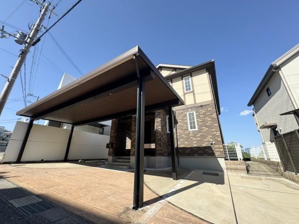 4LDK house in Ashiya, Hyogo - Photo 1