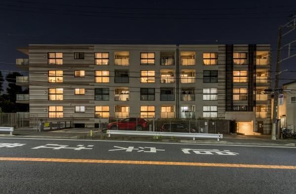 2LDK+S apartment in Fujisawa, Kanagawa - Photo 1
