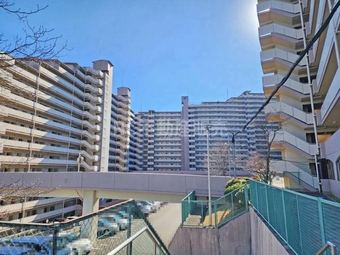 4LDK apartment in Tondabayashi