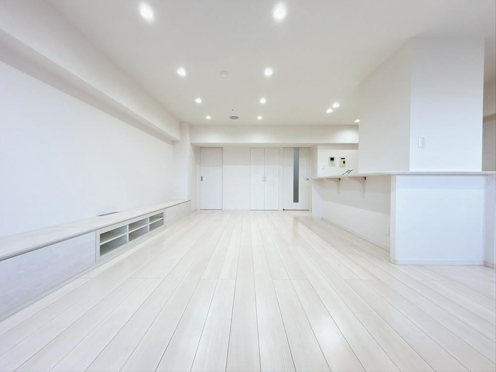 1LDK+S apartment in Soka, Saitama - Photo 1