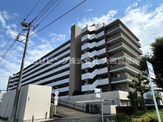 3LDK apartment in Okegawa, Saitama - Photo 1