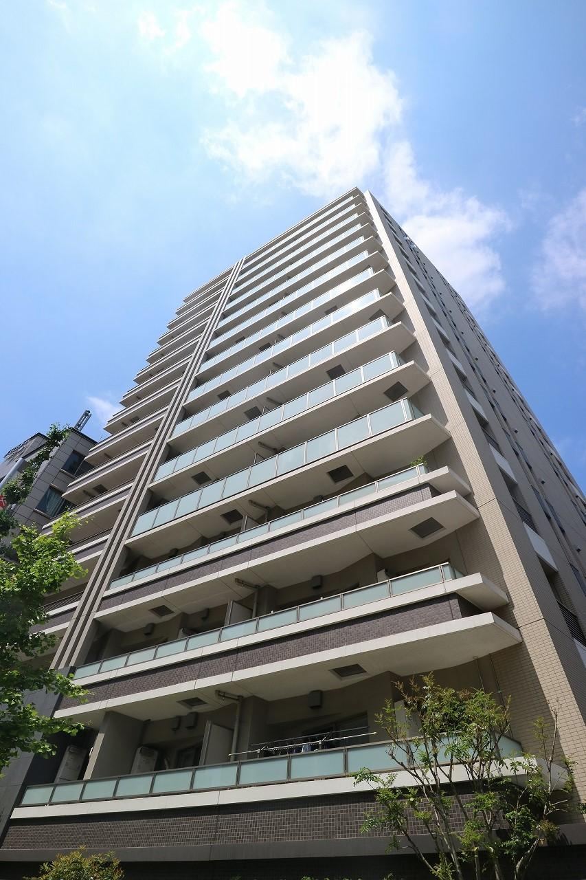 2LDK apartment in Arakawa Ward, Tokyo - Photo 1