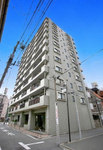 3LDK apartment in Naka Ward, Yokohama, Kanagawa - Photo 1