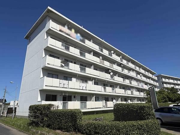 2LDK apartment in Sawara Ward, Fukuoka - Photo 1