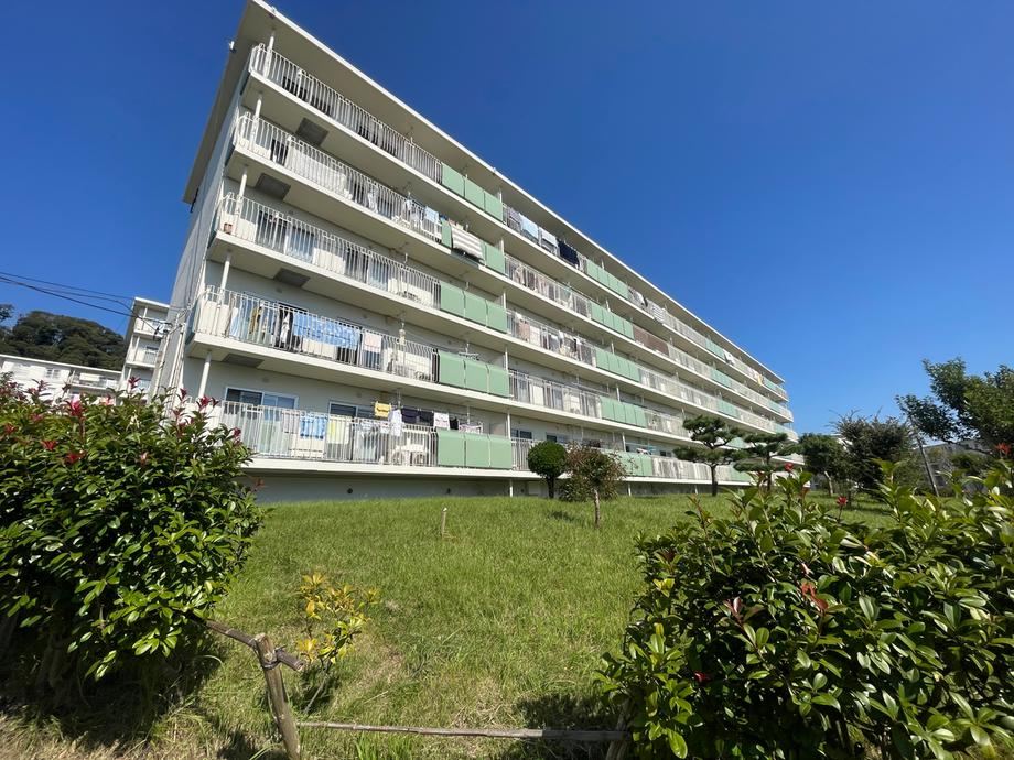 3LDK apartment in Yokosuka, Kanagawa - Photo 1