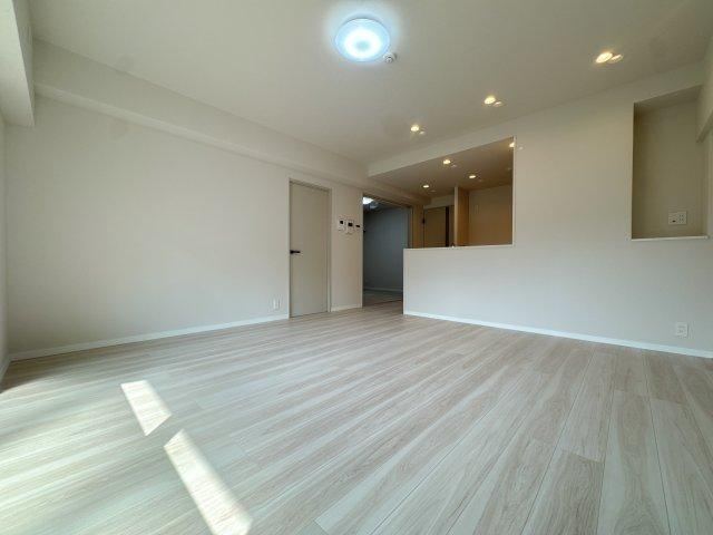 3LDK+S apartment in Chuo Ward, Fukuoka - Photo 1
