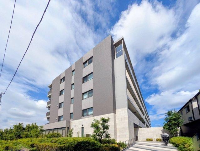 3LDK apartment in Edogawa Ward, Tokyo - Photo 1