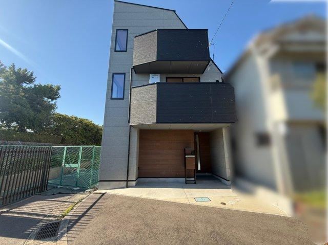 3LDK+S house in Nishinomiya, Hyogo - Photo 1