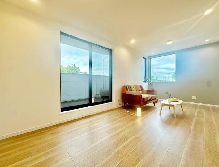 3LDK+S house in Nishinomiya, Hyogo - Photo 1