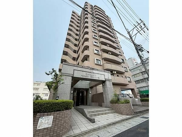 2LDK apartment in Gifu, Gifu - Photo 1