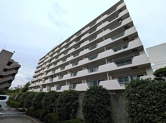 4LDK apartment in Koto Ward, Tokyo - Photo 1