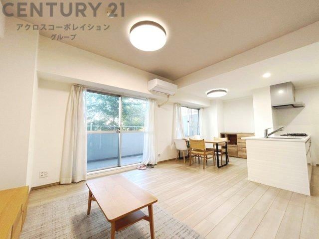 3LDK apartment in Higashinada Ward, Kobe, Hyogo - Photo 1