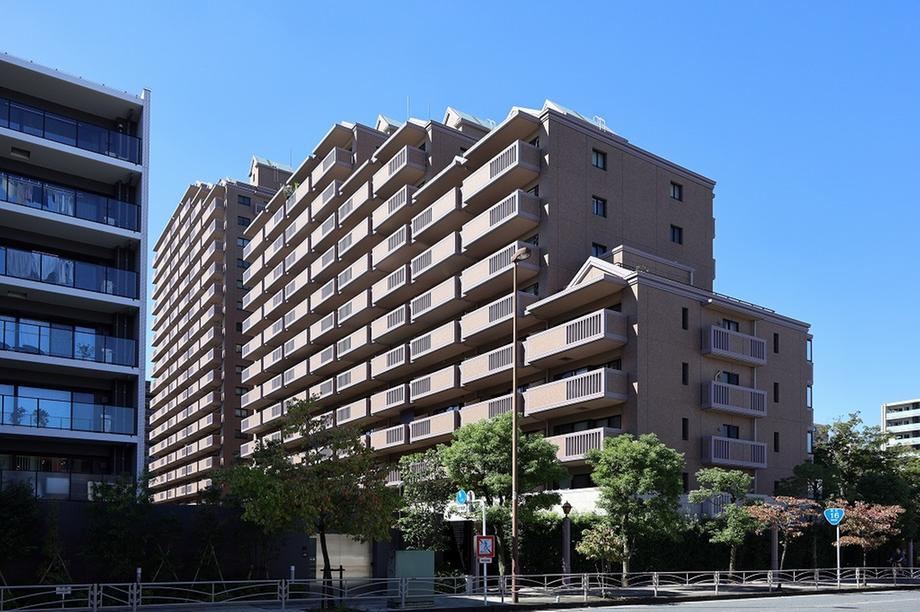 4LDK apartment in Hodogaya Ward, Yokohama, Kanagawa - Photo 1