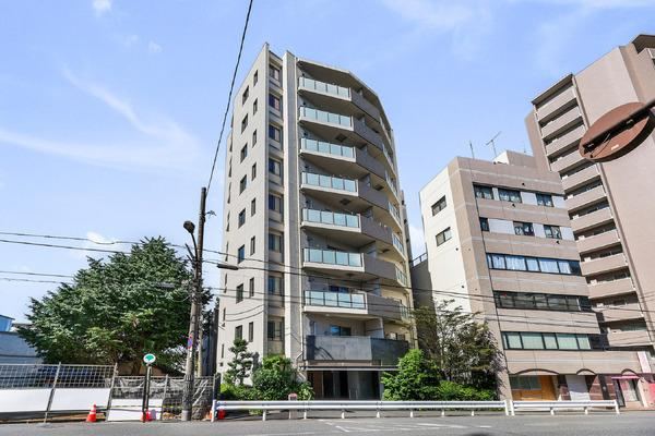 3LDK apartment in Shinjuku Ward, Tokyo - Photo 1