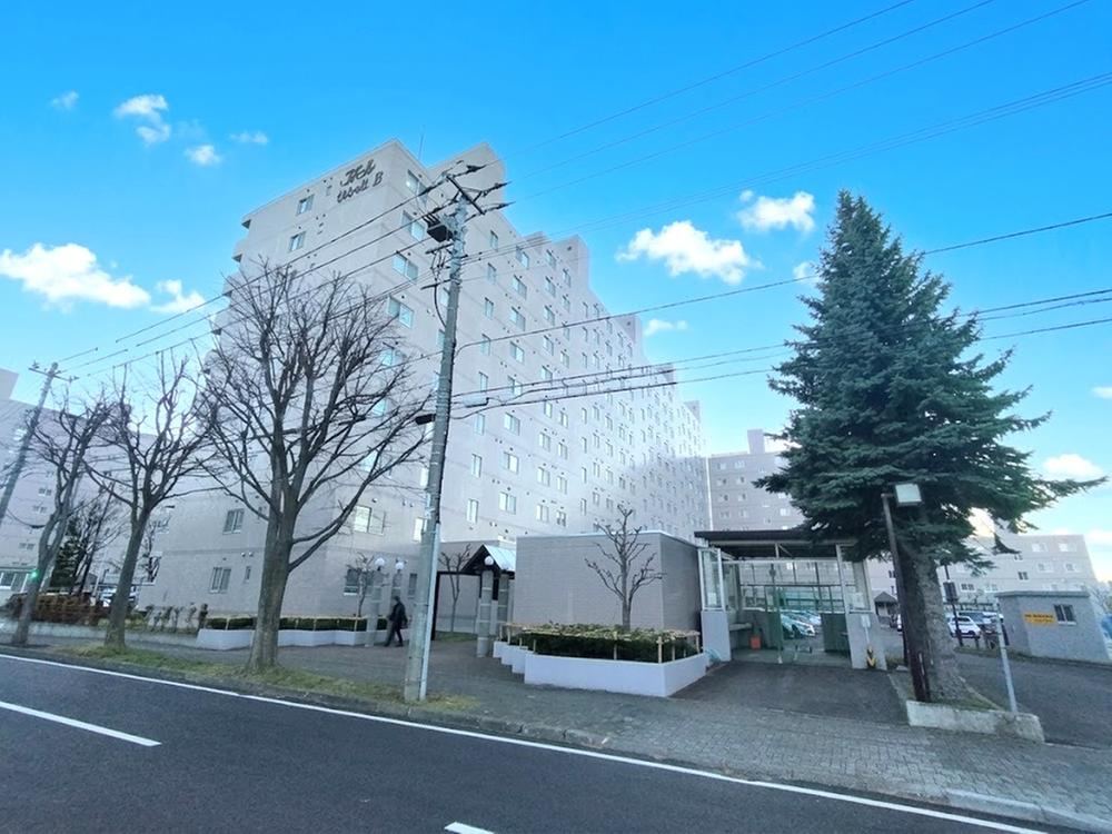 3LDK apartment in Kita Ward, Sapporo, Hokkaido - Photo 1