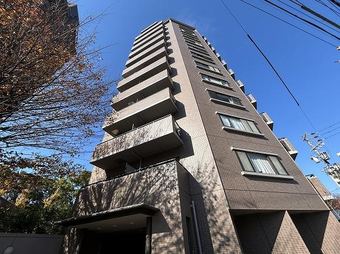 2LDK apartment in Higashi Ward, Nagoya