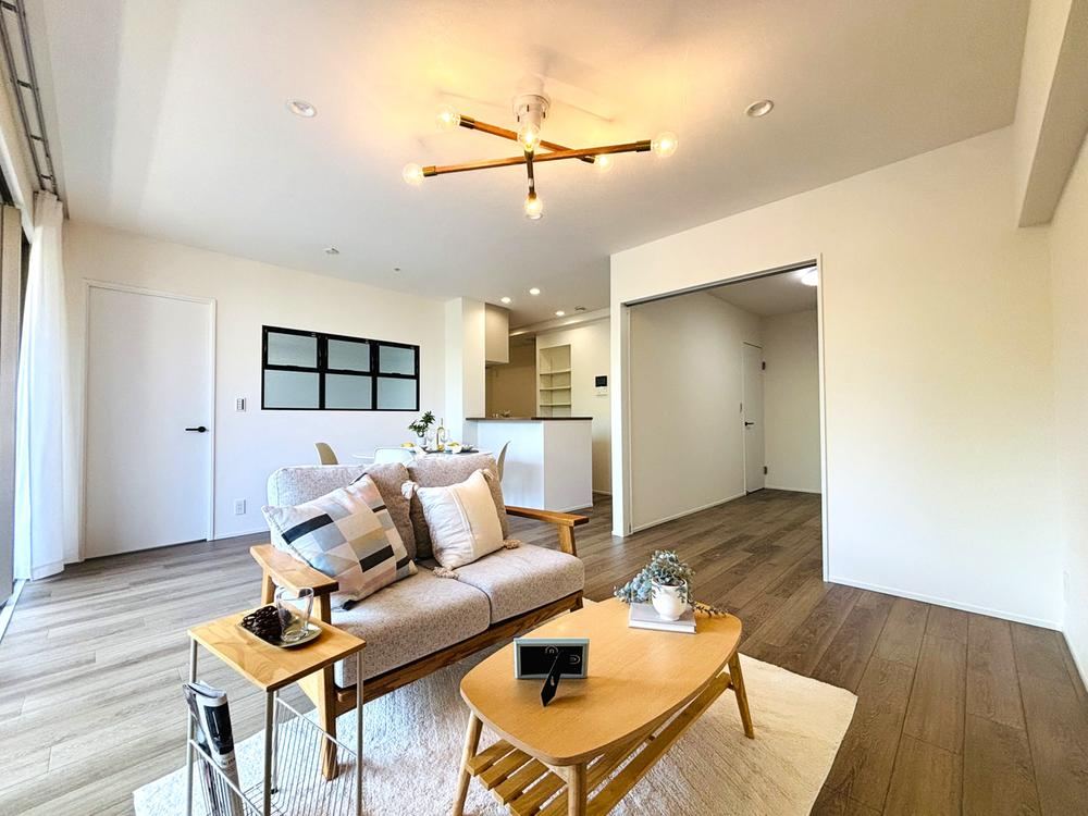 4LDK apartment in Ibaraki, Osaka - Photo 1