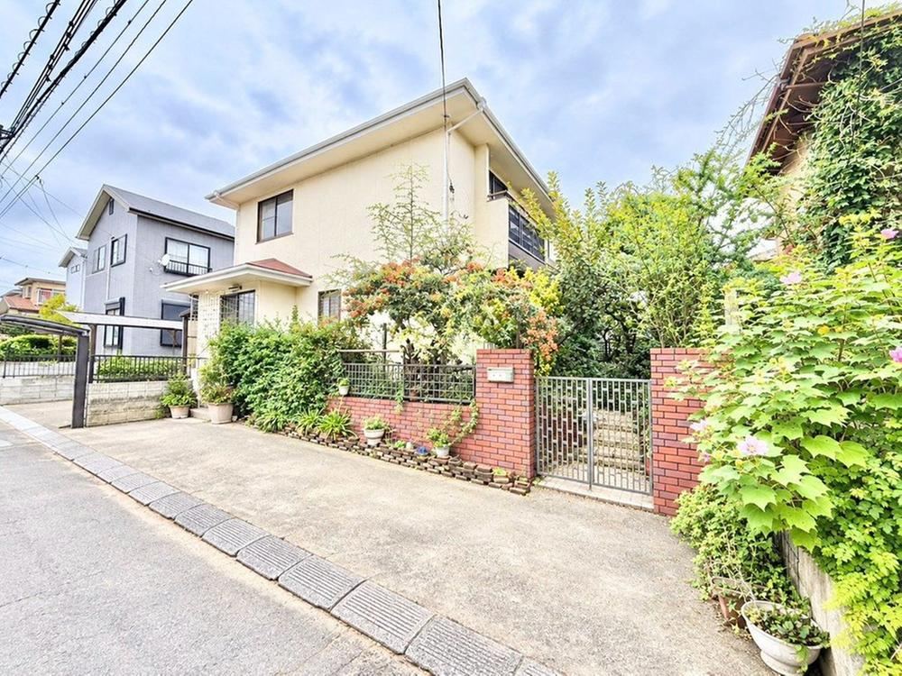 6LDK+S house in Yotsukaido, Chiba - Photo 1