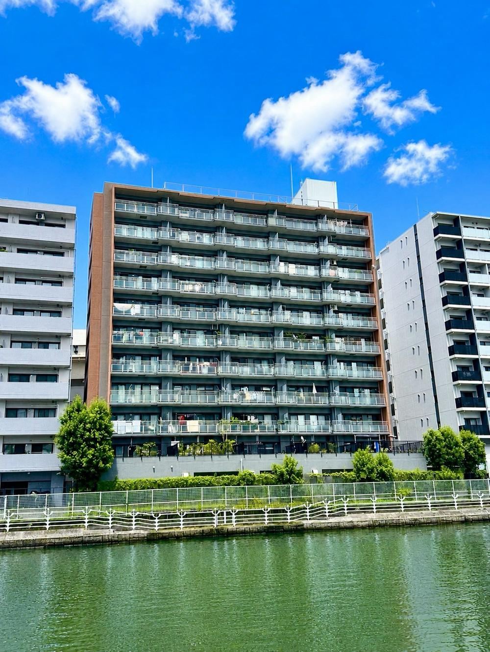 3LDK apartment in Minato Ward, Tokyo - Photo 1