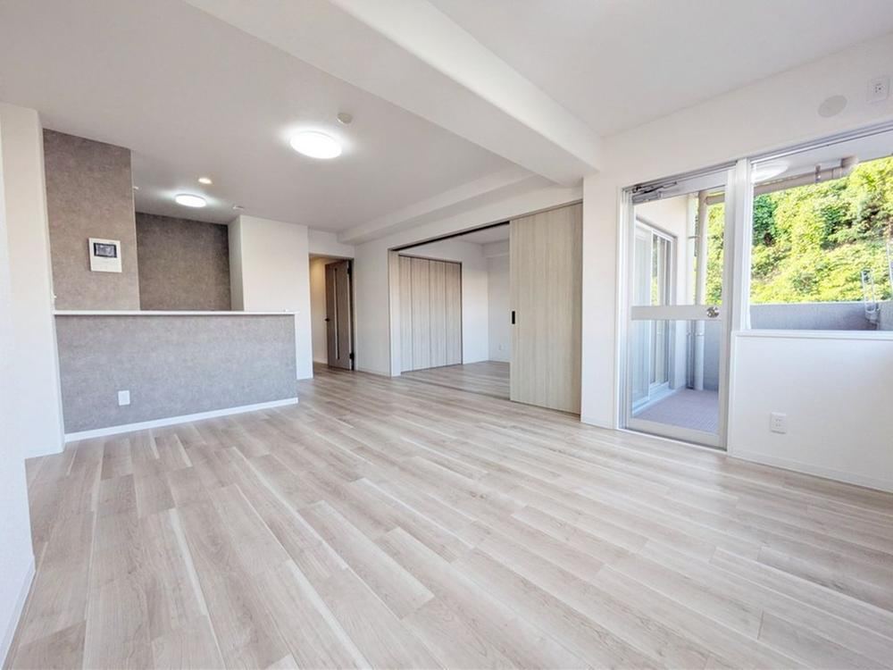 2LDK+S apartment in Naka Ward, Hiroshima - Photo 1