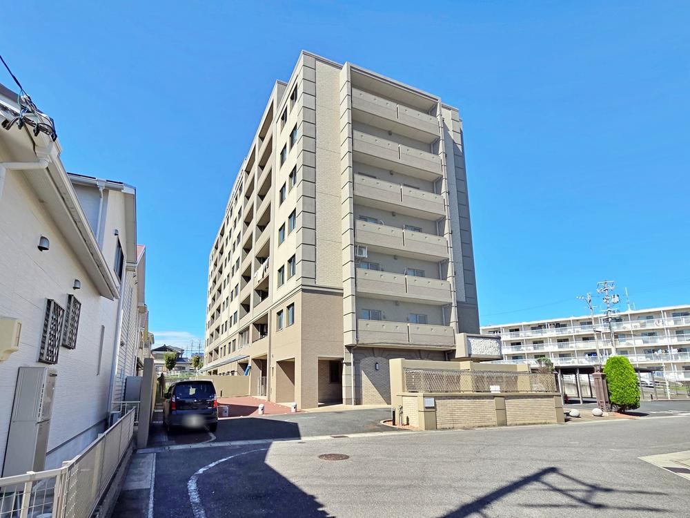 5LDK apartment in Taketoyo, Chita District, Aichi - Photo 1