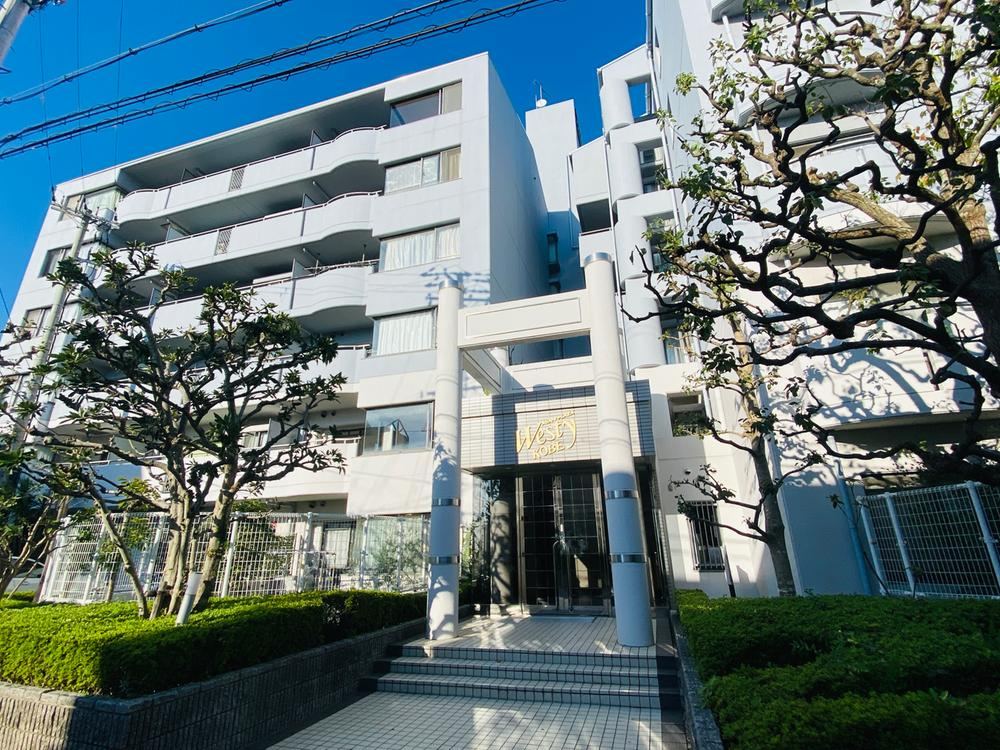 3LDK apartment in Nishi Ward, Kobe, Hyogo - Photo 1