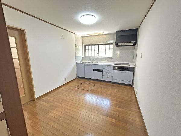 3DK house in Yamashina Ward, Kyoto - Photo 1
