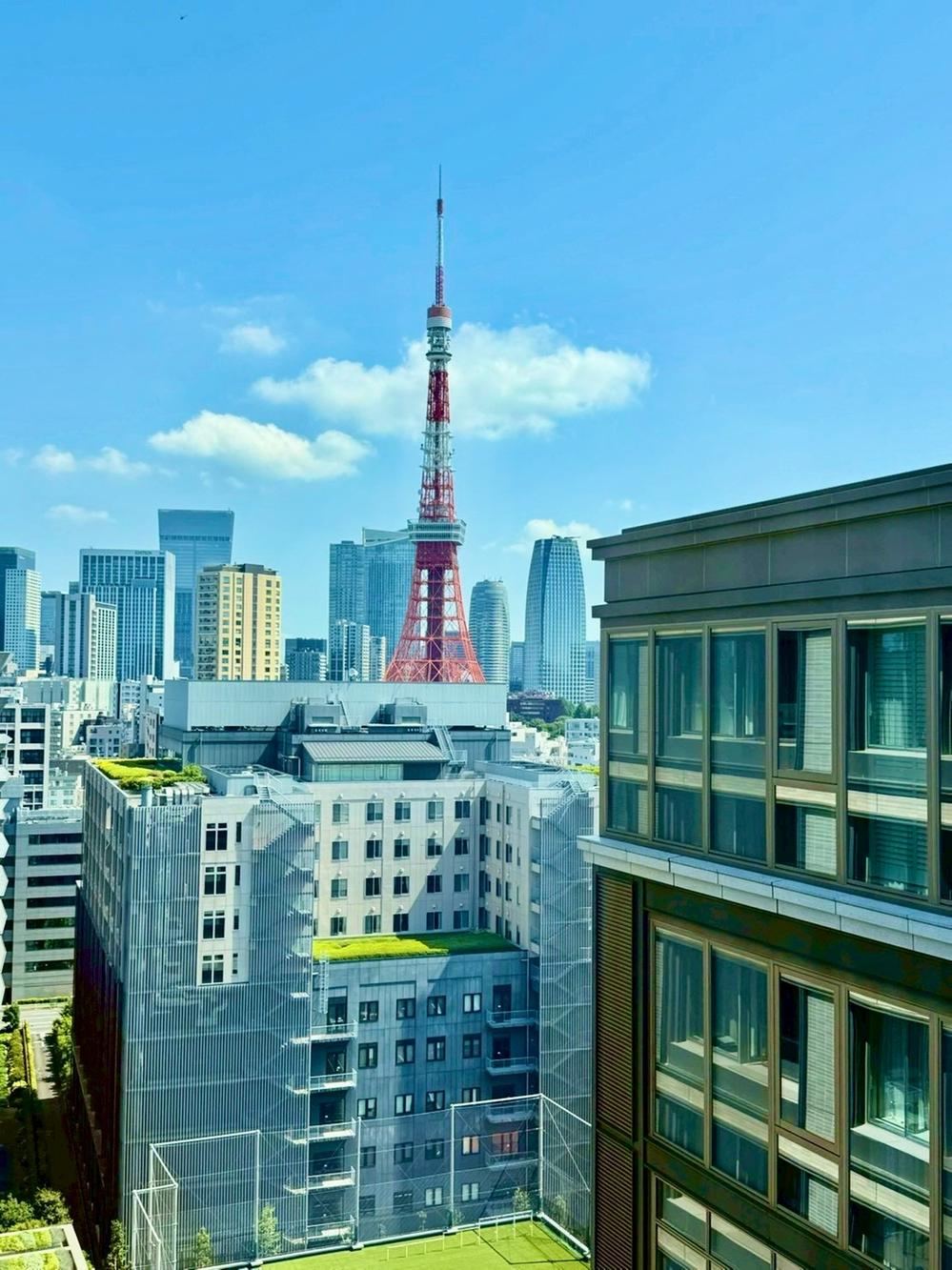 2LDK apartment in Minato Ward, Tokyo - Photo 1