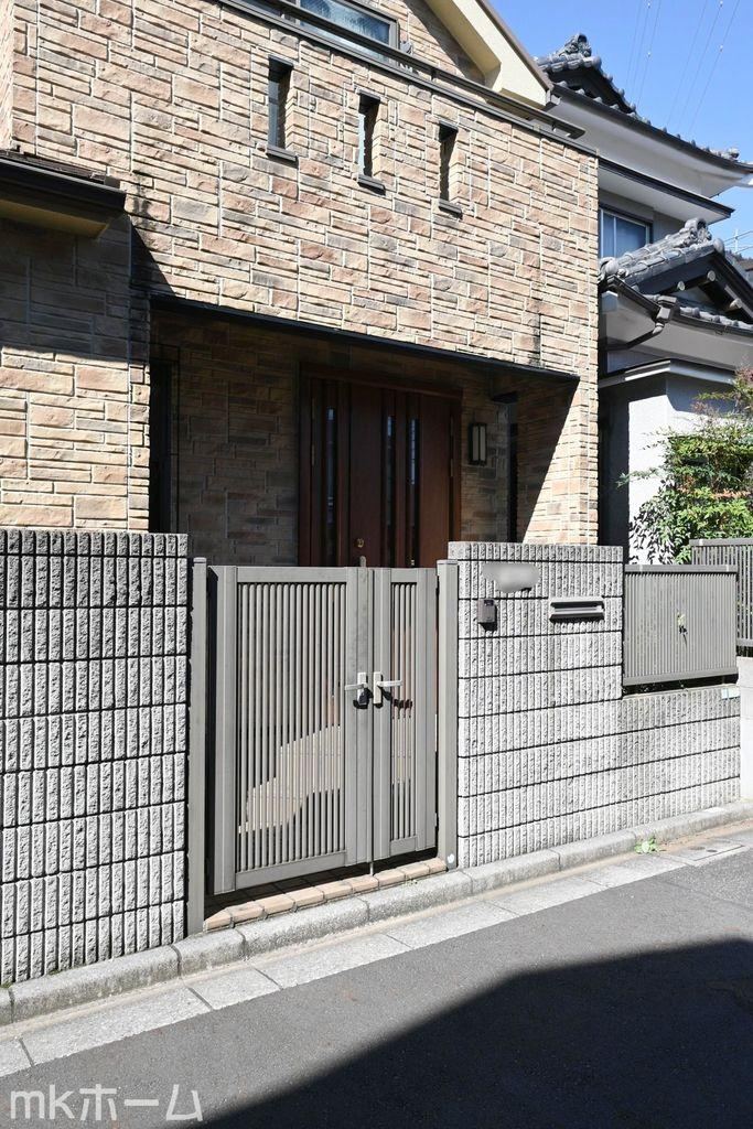 3LDK house in Katsushika Ward, Tokyo - Photo 1