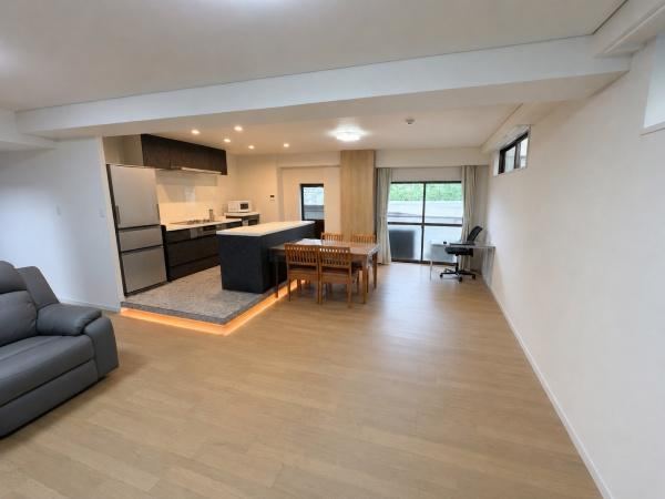 4LDK apartment in Oyamazaki, Otokuni District, Kyoto - Photo 1