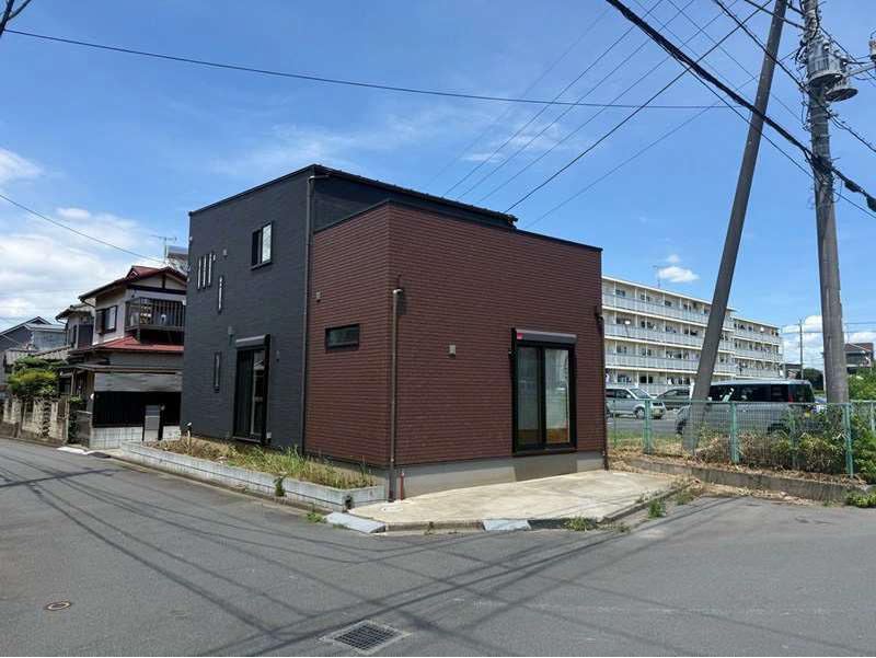 4LDK house in Matsudo, Chiba - Photo 1
