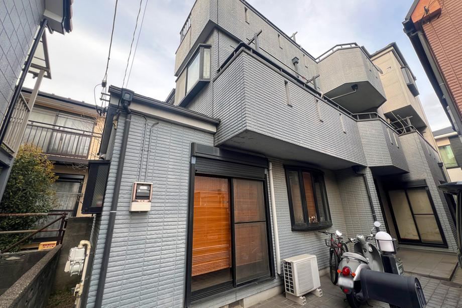 4LDK house in Adachi Ward, Tokyo - Photo 1