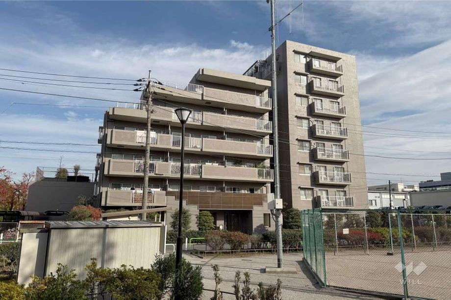 4LDK apartment in Itabashi Ward, Tokyo - Photo 1