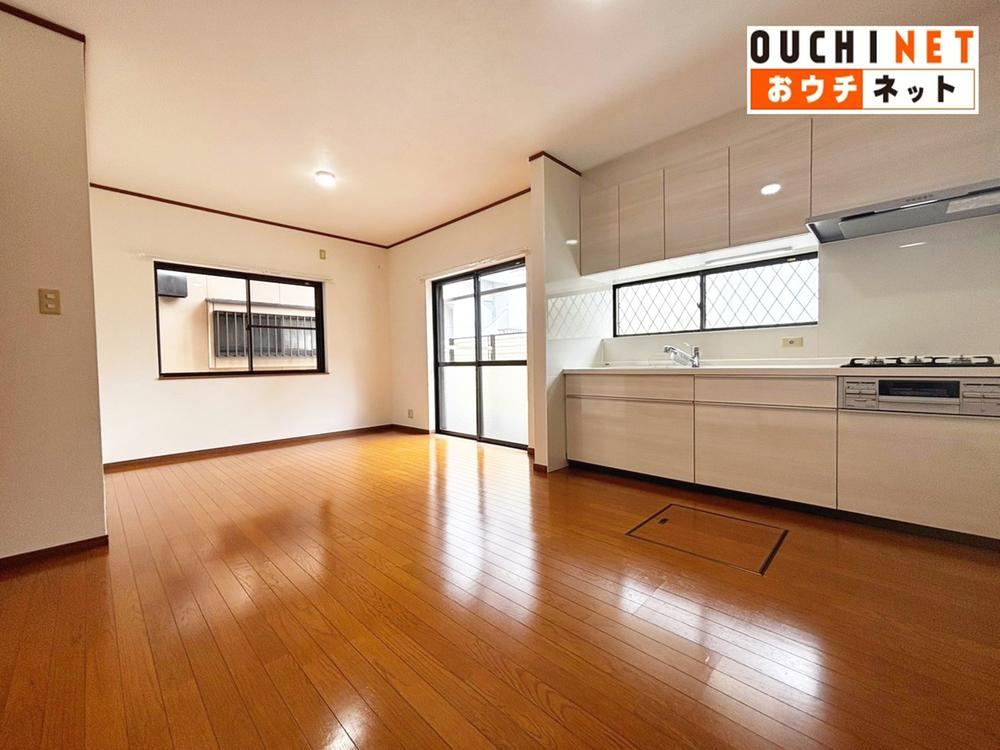 3LDK house in Yao, Osaka - Photo 1