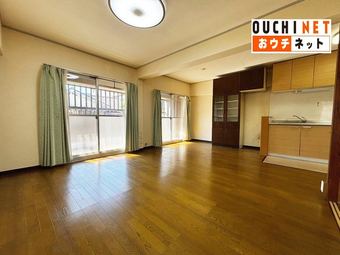 2LDK apartment in Yao
