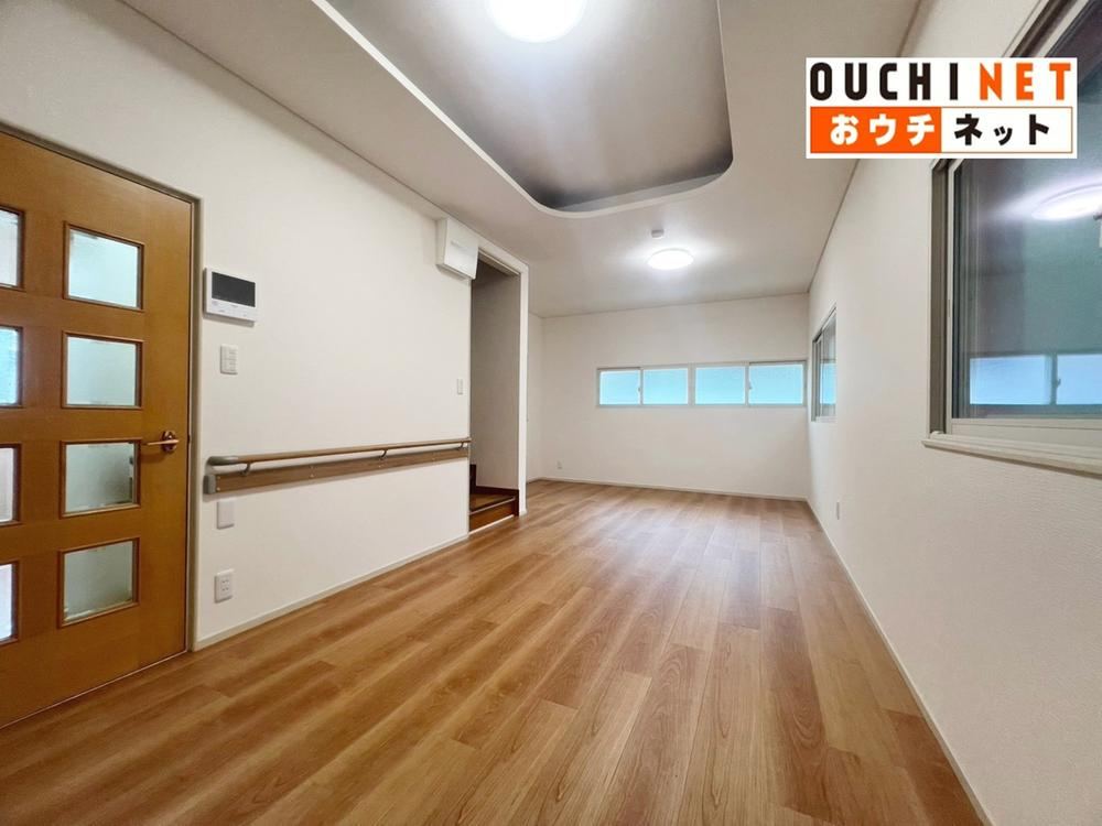 4LDK house in Yao, Osaka - Photo 1