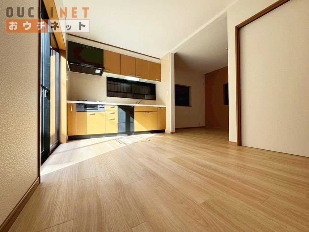 3LDK house in Yao, Osaka - Photo 1