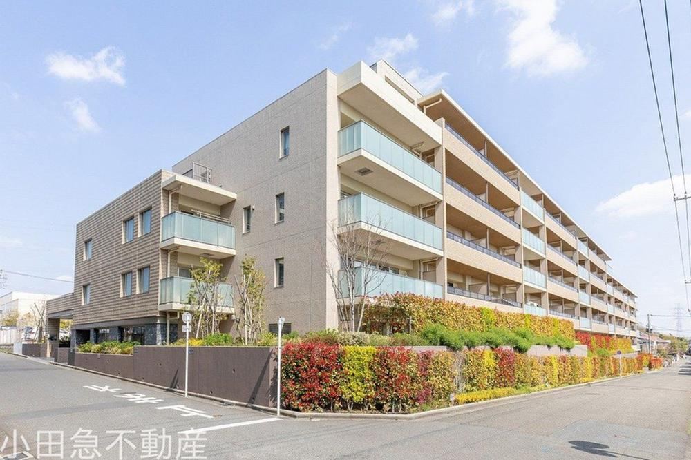 2LDK apartment in Asao Ward, Kawasaki, Kanagawa - Photo 1