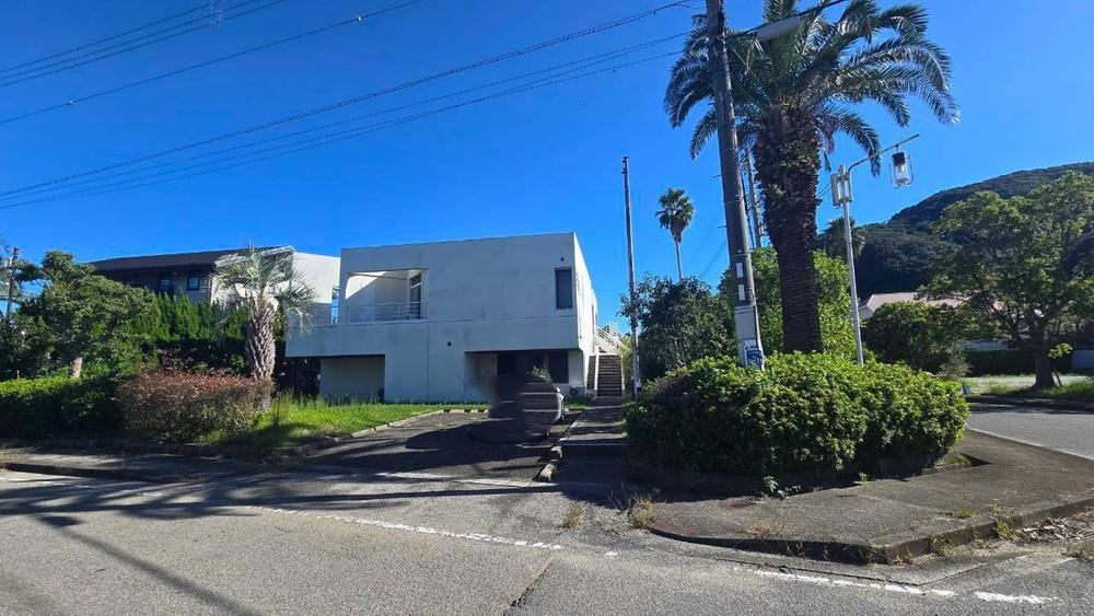 7LDK house in Sumoto, Hyogo - Photo 1