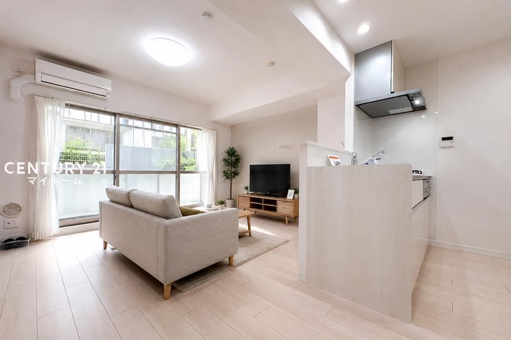 3LDK apartment in Tsurumi Ward, Yokohama, Kanagawa - Photo 1