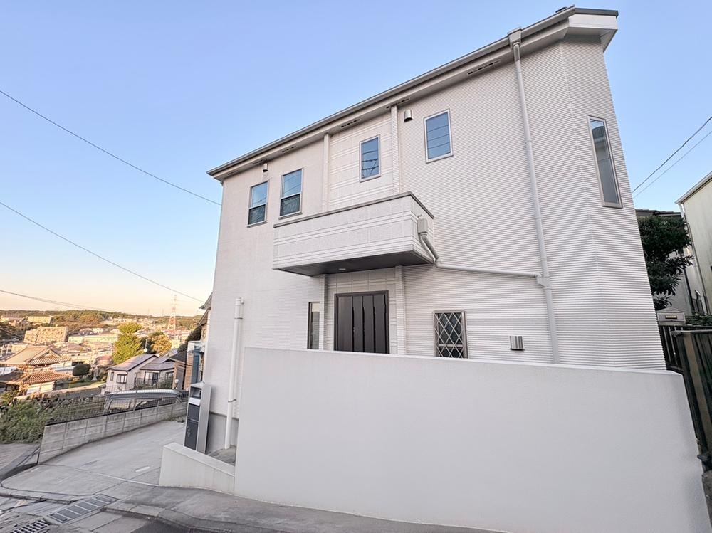 4LDK house in Asahi Ward, Yokohama, Kanagawa - Photo 1
