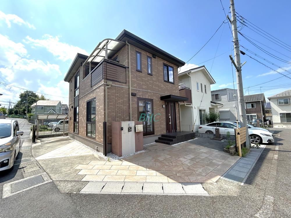 4LDK house in Otsu, Shiga - Photo 1