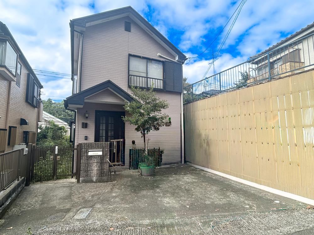 3LDK house in Machida, Tokyo - Photo 1