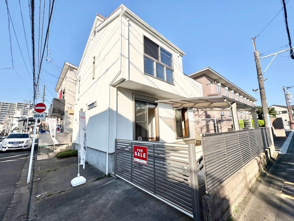 3LDK house in Fujisawa, Kanagawa - Photo 1