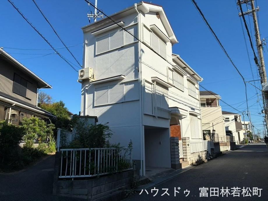4DK house in Tondabayashi, Osaka - Photo 1