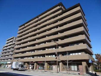 2LDK apartment in Nagaokakyo