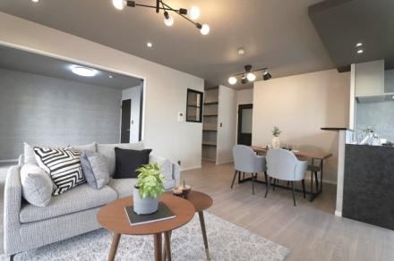 4LDK apartment in Miyakojima Ward, Osaka - Photo 1