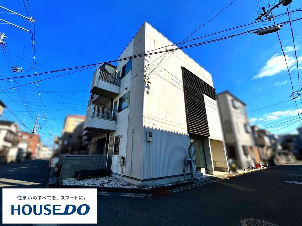 3LDK house in Neyagawa, Osaka - Photo 1