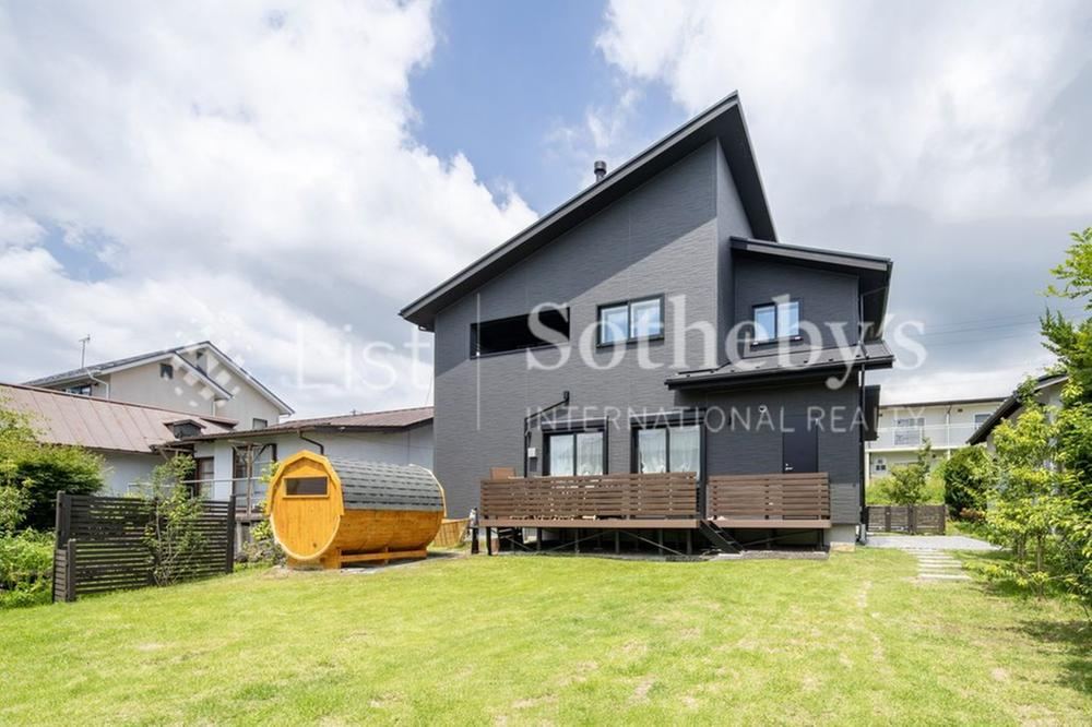 3LDK house in Karuizawa, Kitasaku District, Nagano - Photo 1